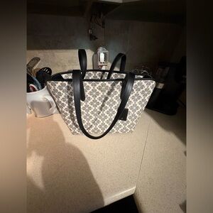 Kate spade large tote bag .. navy blue and cream in great condition ..